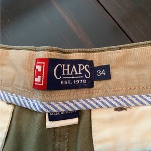 Men’s Chaps Flat Front Shorts size 34 army green